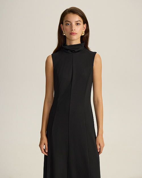 Платье макси без рукавов со стойкой, черный