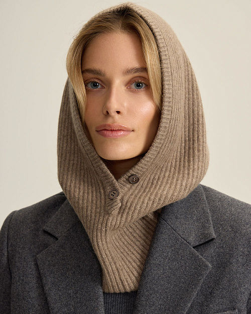 Вязаный капор на пуговицах, из шерсти с кашемиром, бежевый меланж